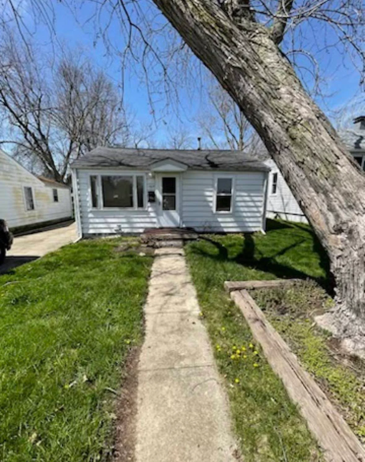 Decatur House: 1017 N Taylor Ave