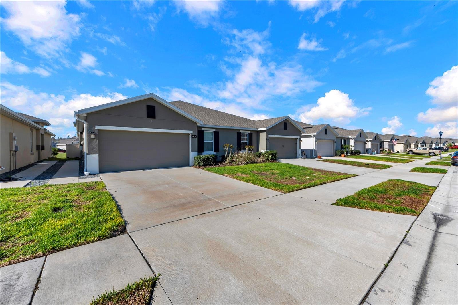 LAND O LAKES Condo: 18276 TURNING LEAF CIRCLE