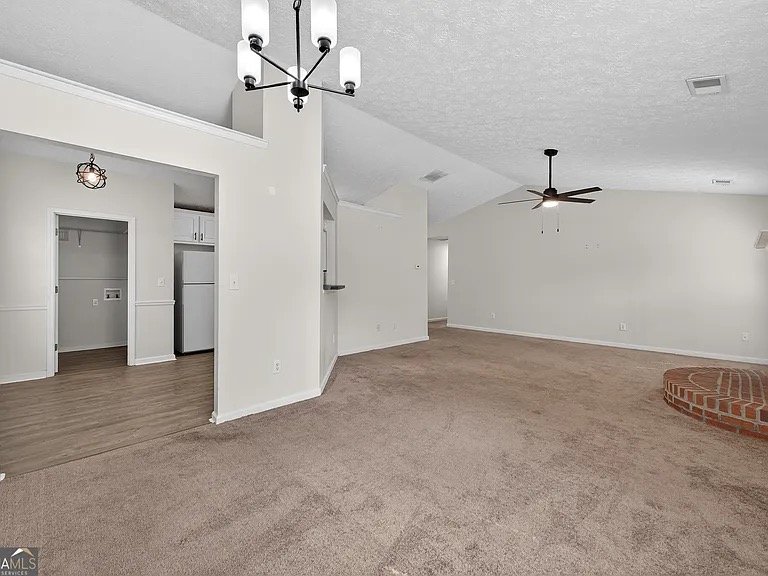 McDonough House: 222 Eagles Crest Ct