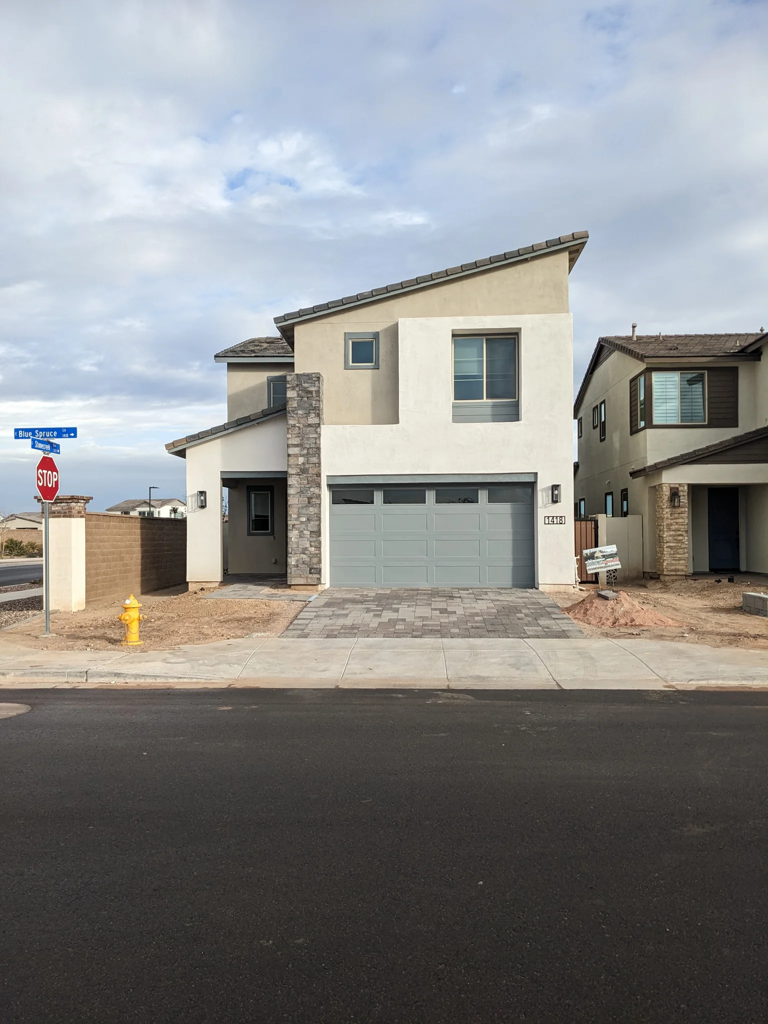 Gilbert House: 1418 E Blue Spruce Ln