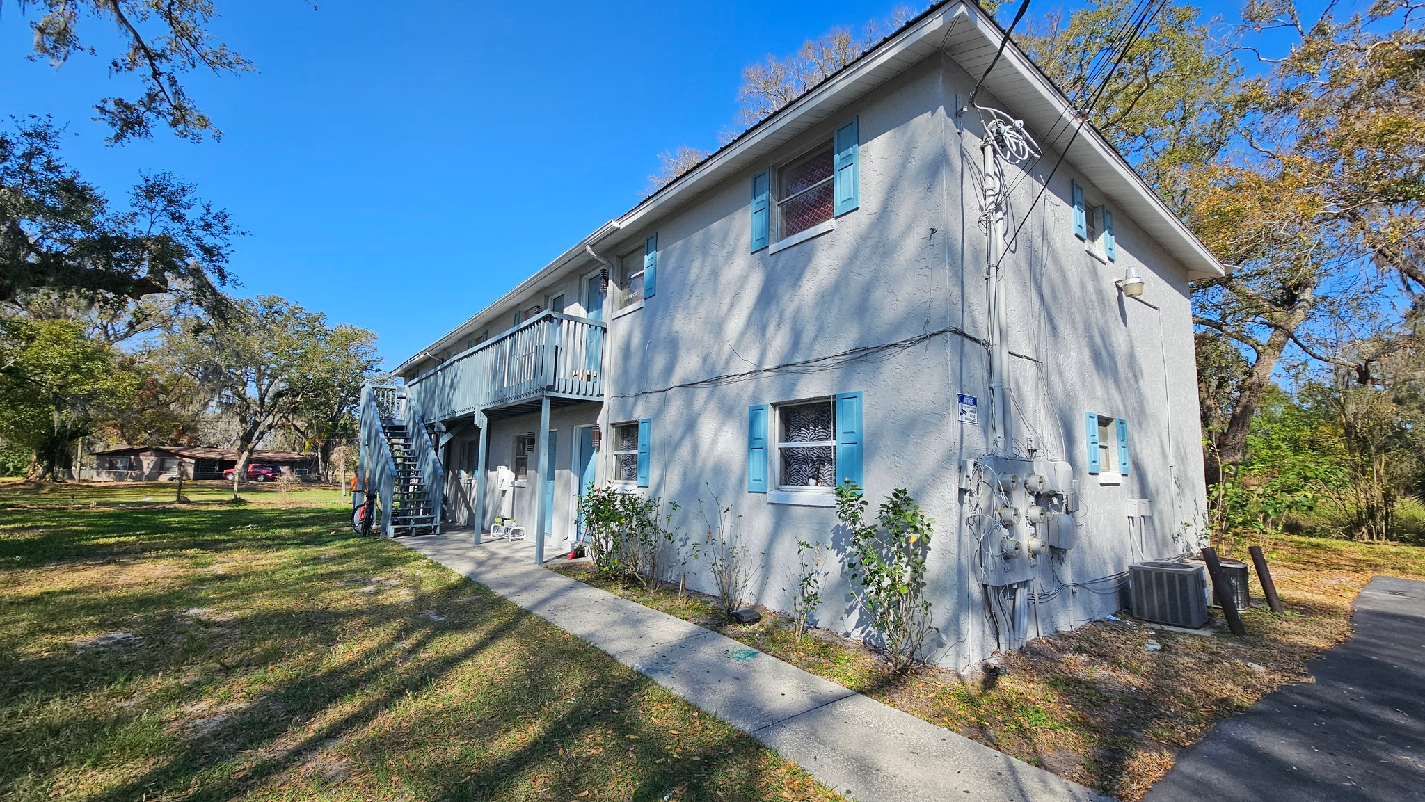 Plant City Apartment: 101 s forest street