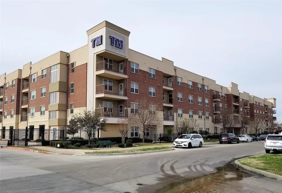 Carrollton Multiplex: 1100 W Trinity Mills Rd