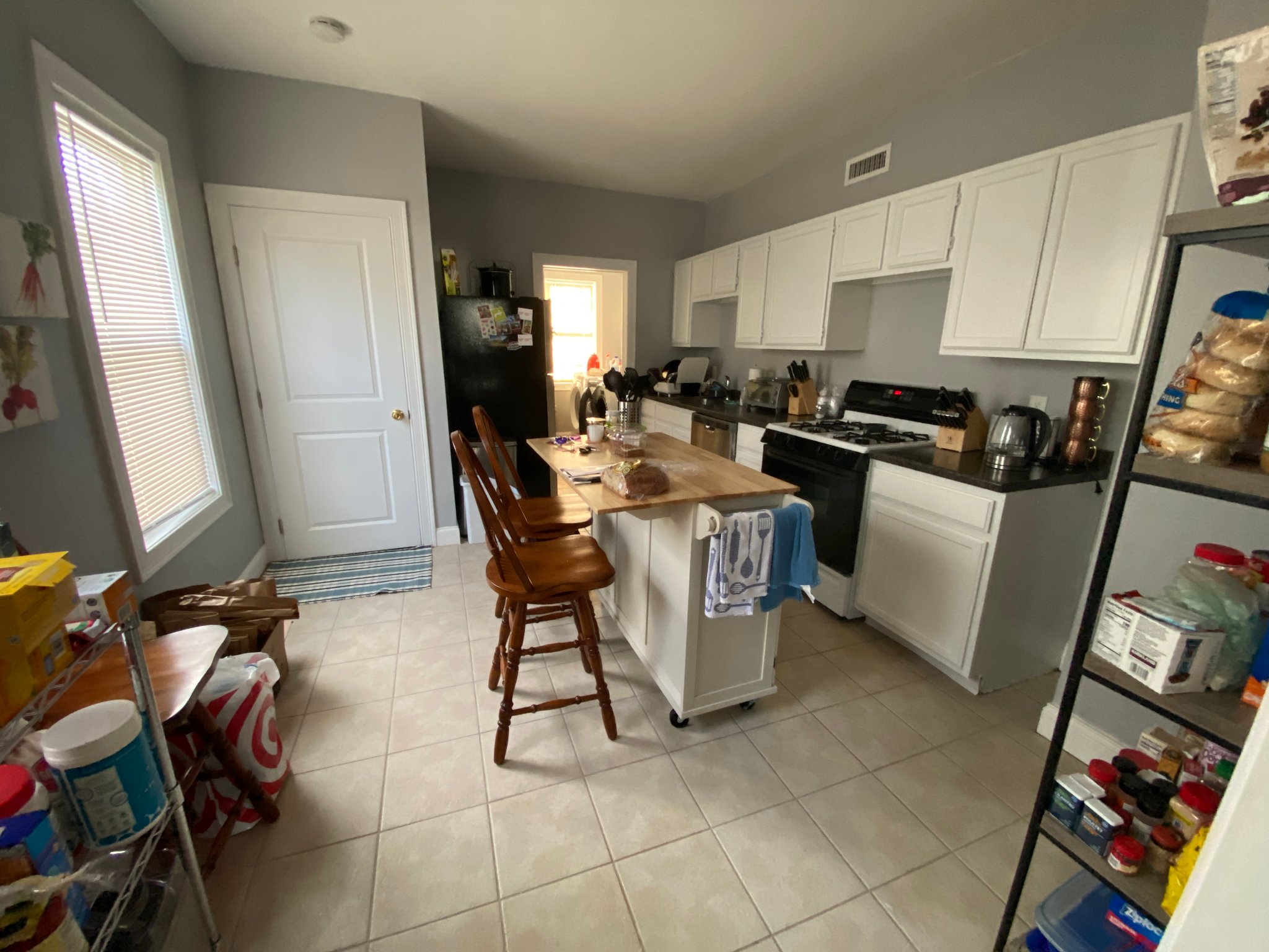 Melrose Apartment: 824 Main St