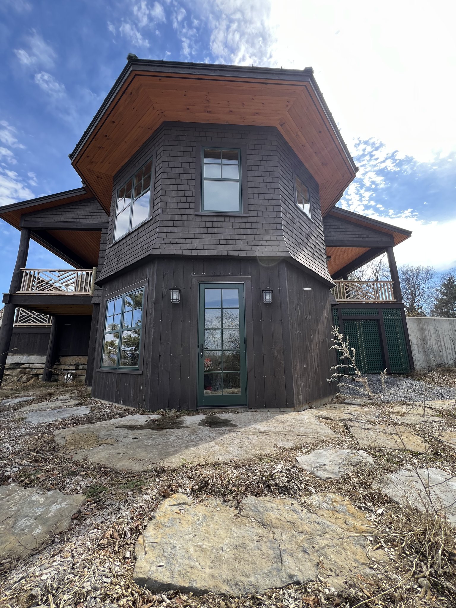 Essex Multiplex: 2226 Lake Shore Road