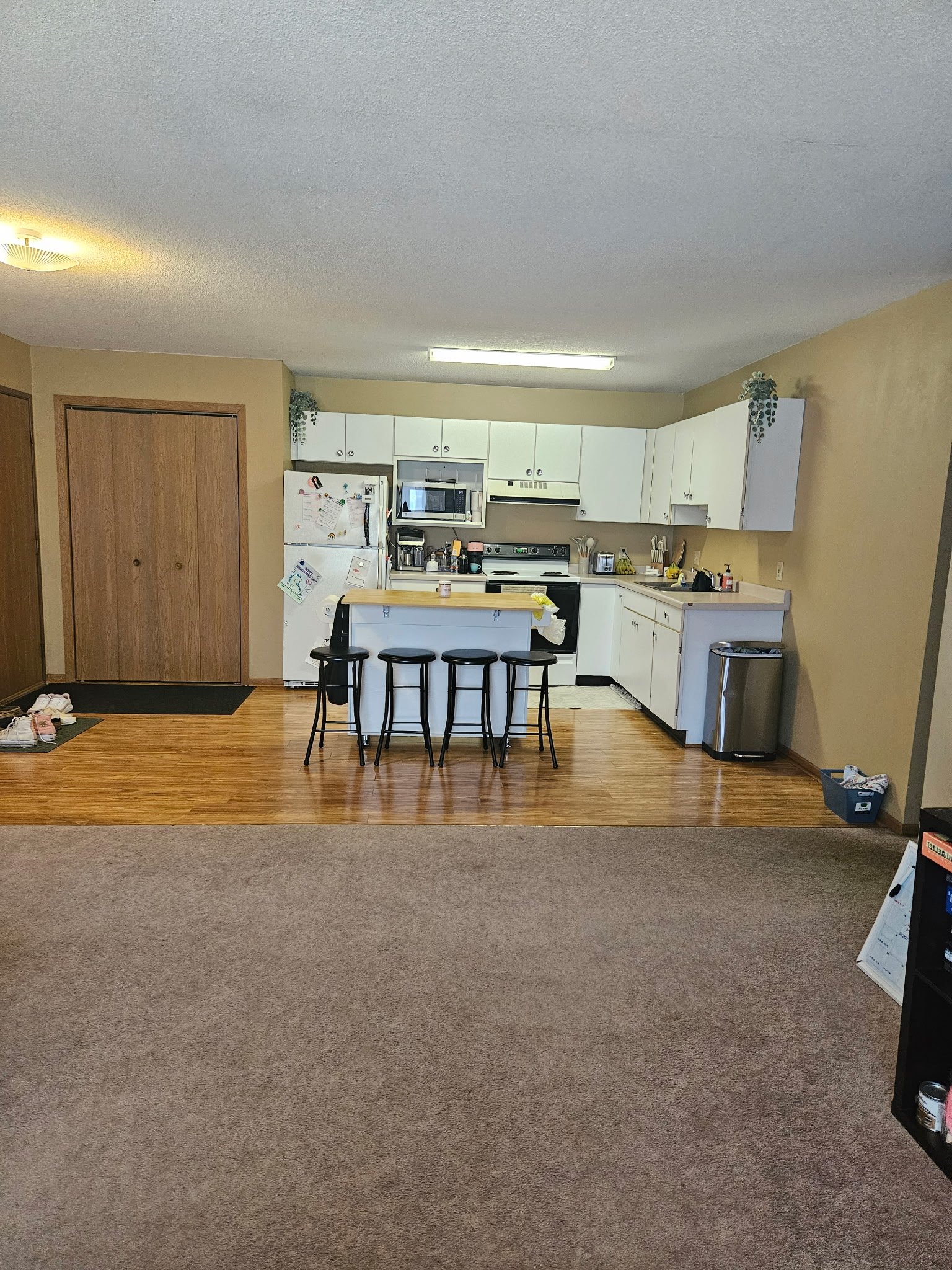 La Crosse Multiplex: 216 West Ave