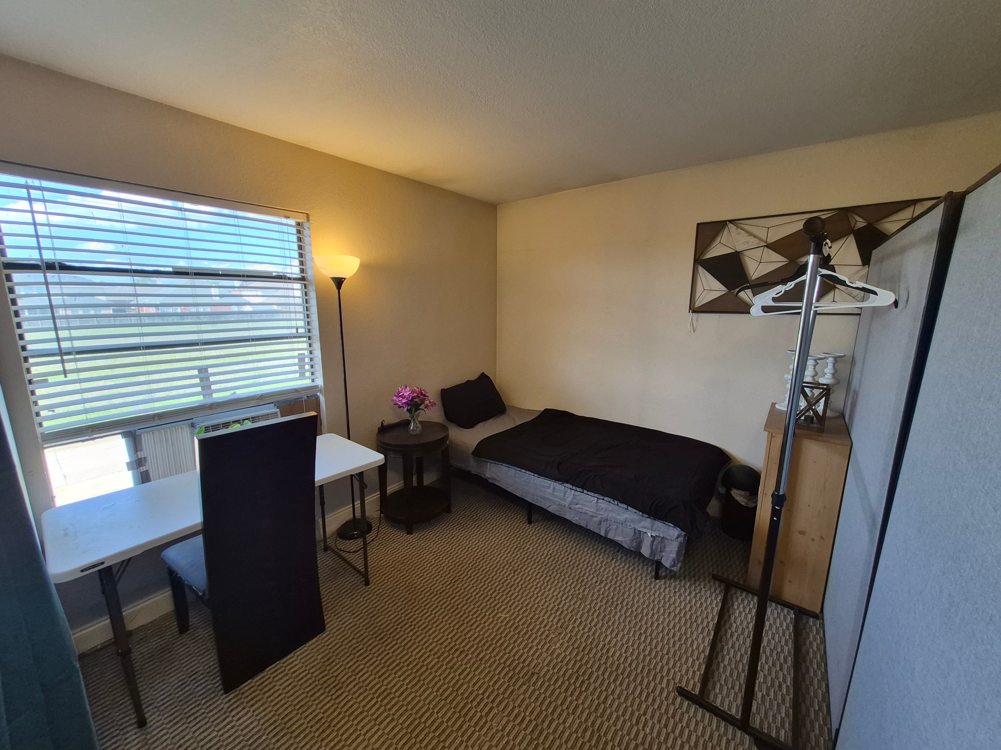 Richardson House: 5611 Aberdeen Dr