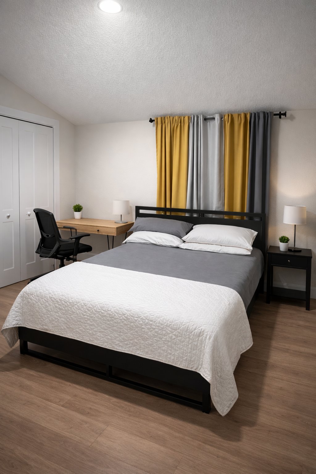 Tampa House: 801 E Knollwood St