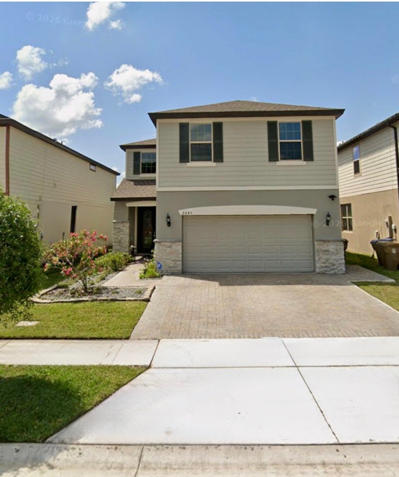Kissimmee House: 2643 E Lake Pointe Dr