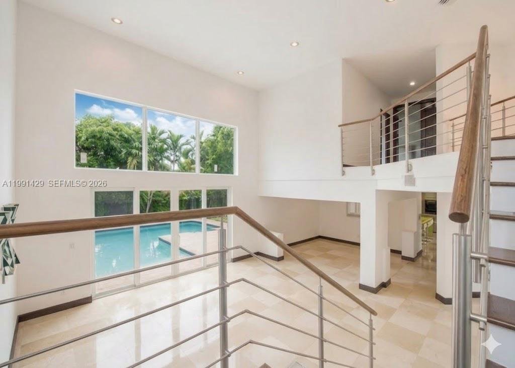 Miami House: 8164 SW 171st St