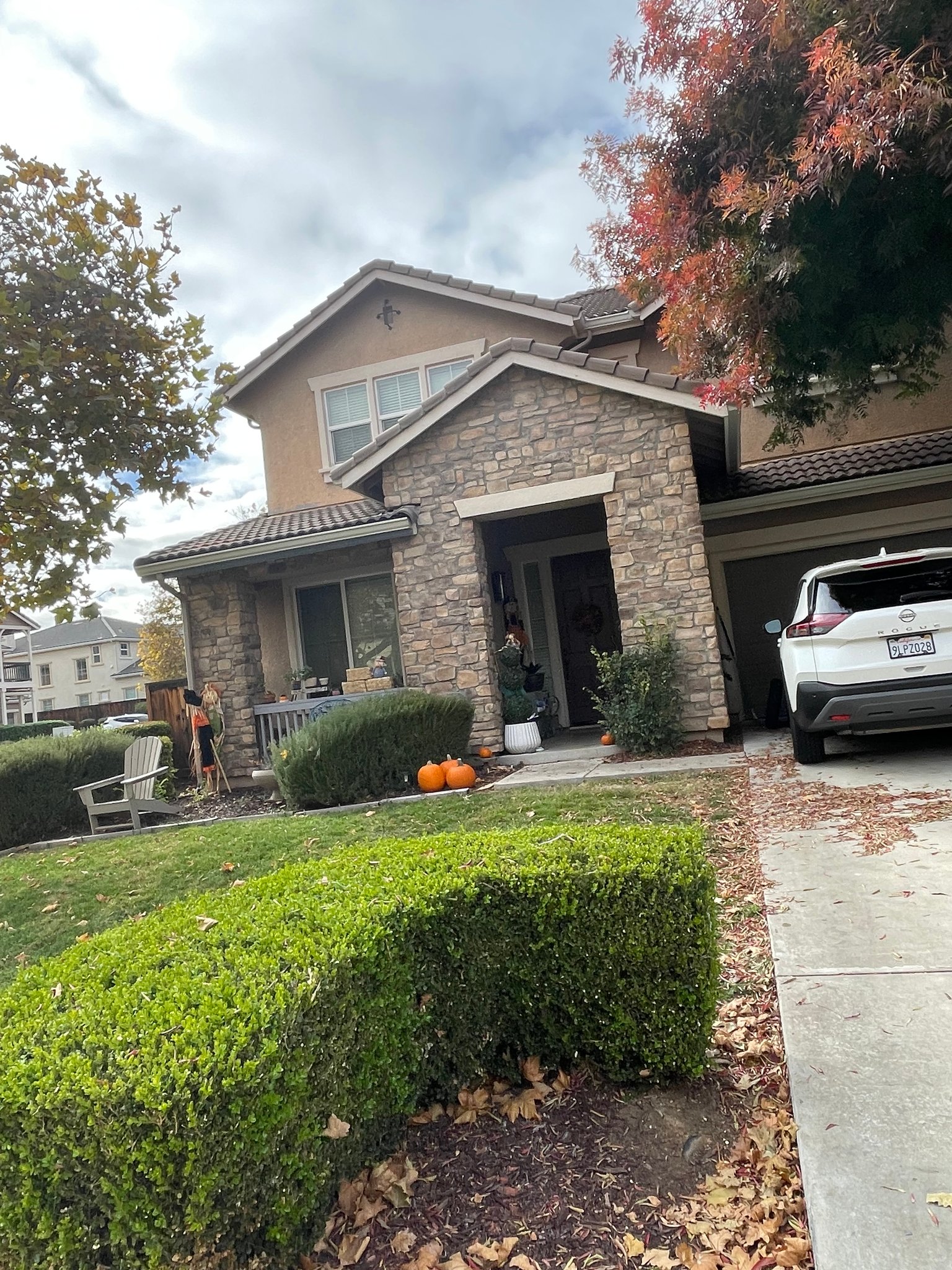 Patterson House: 9454 California Oak Circle