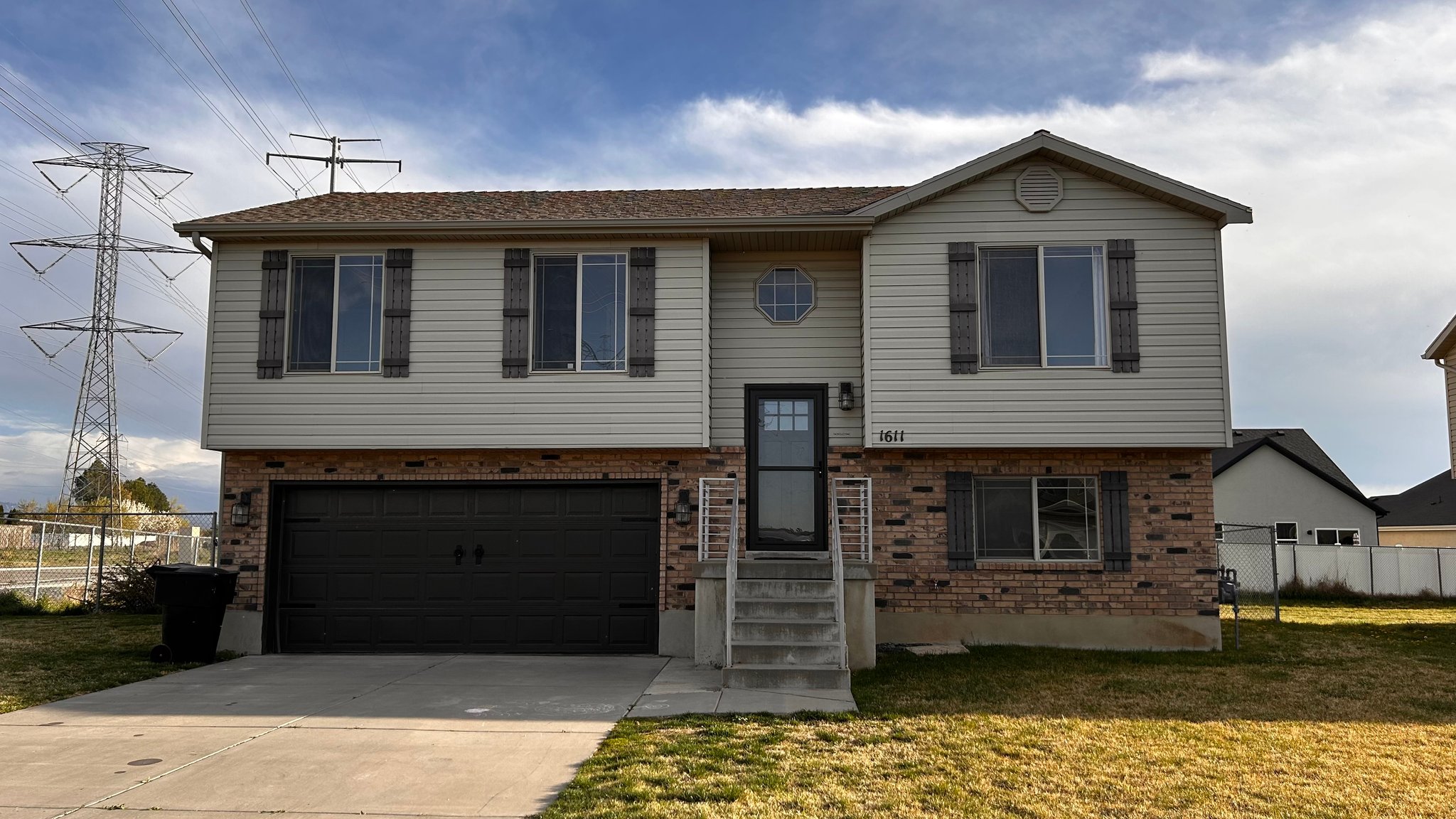 Clinton House: 1611 W 600 N