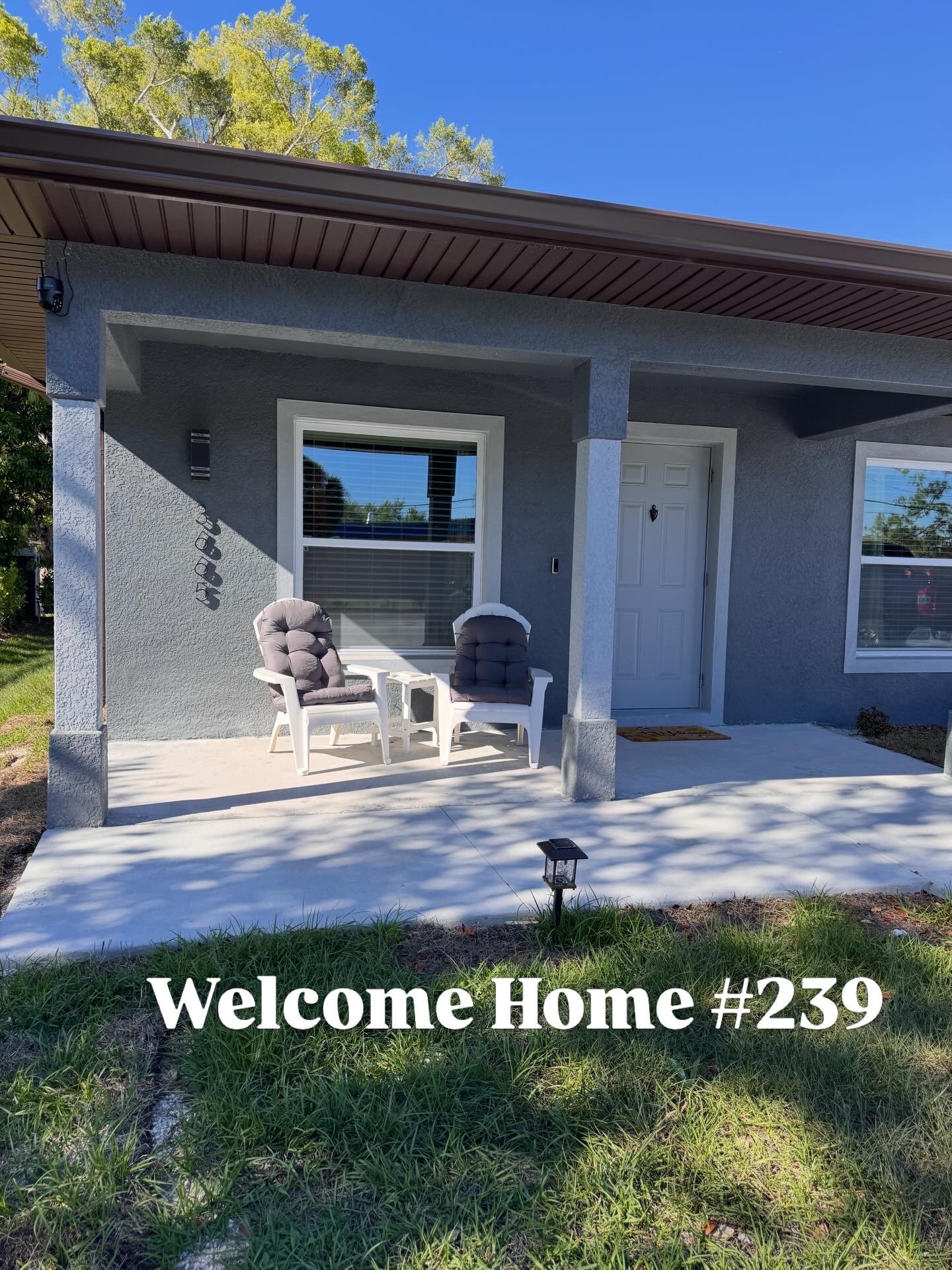 Fort Myers House: 3667 Michigan Ave