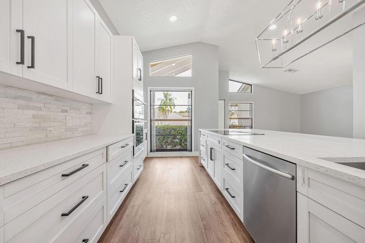 Boca Raton House: 21356 Summertrace Circle