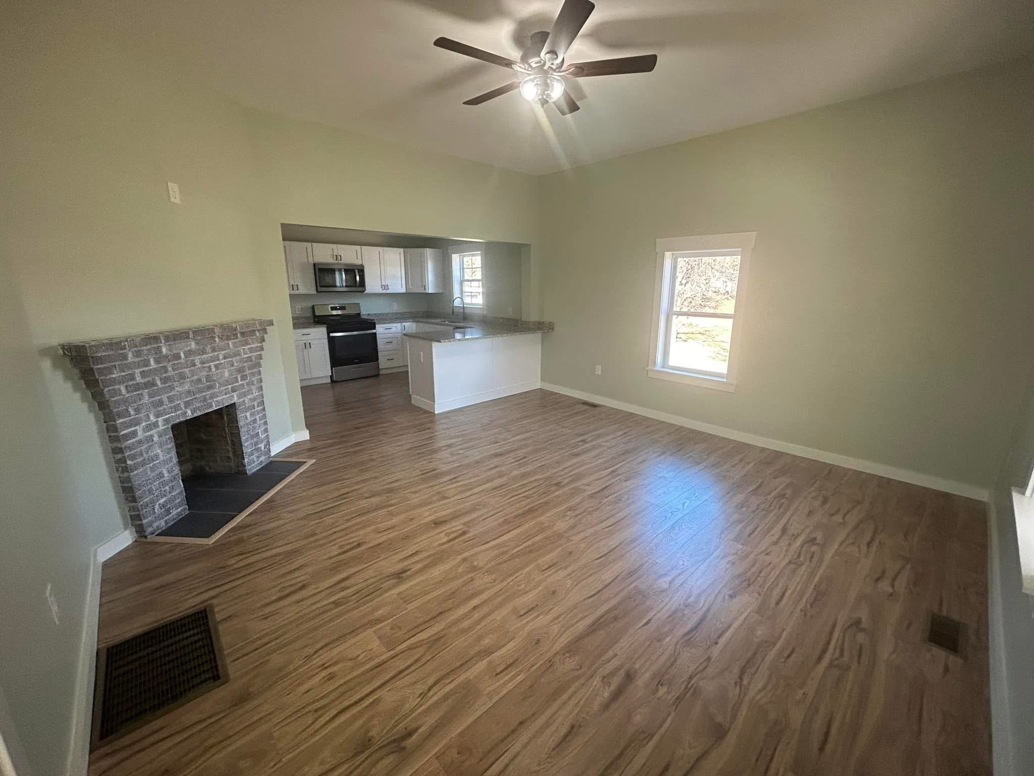 Jonesville House: 312 B St