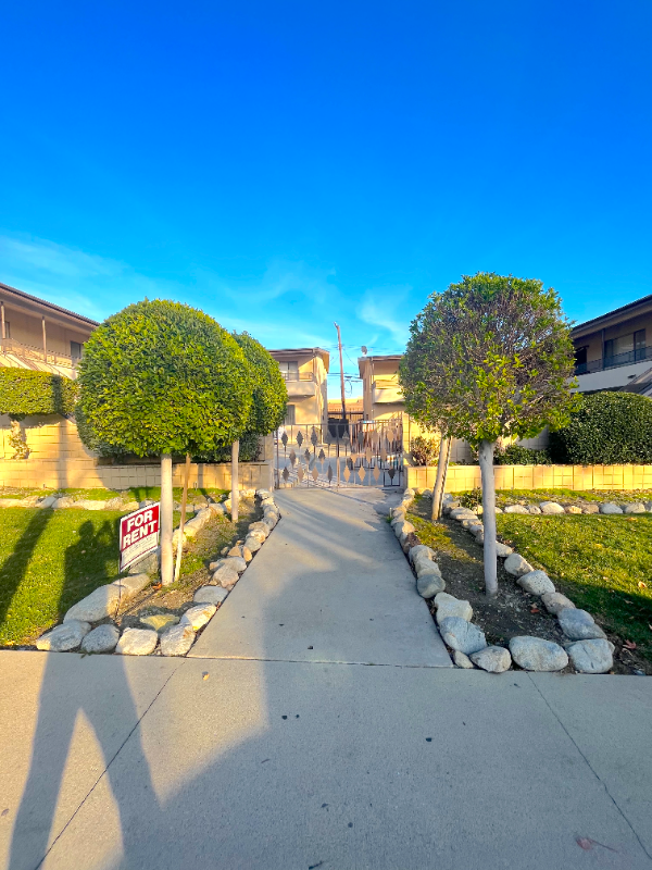 Upland Apartment: 638 Silverwood Ave