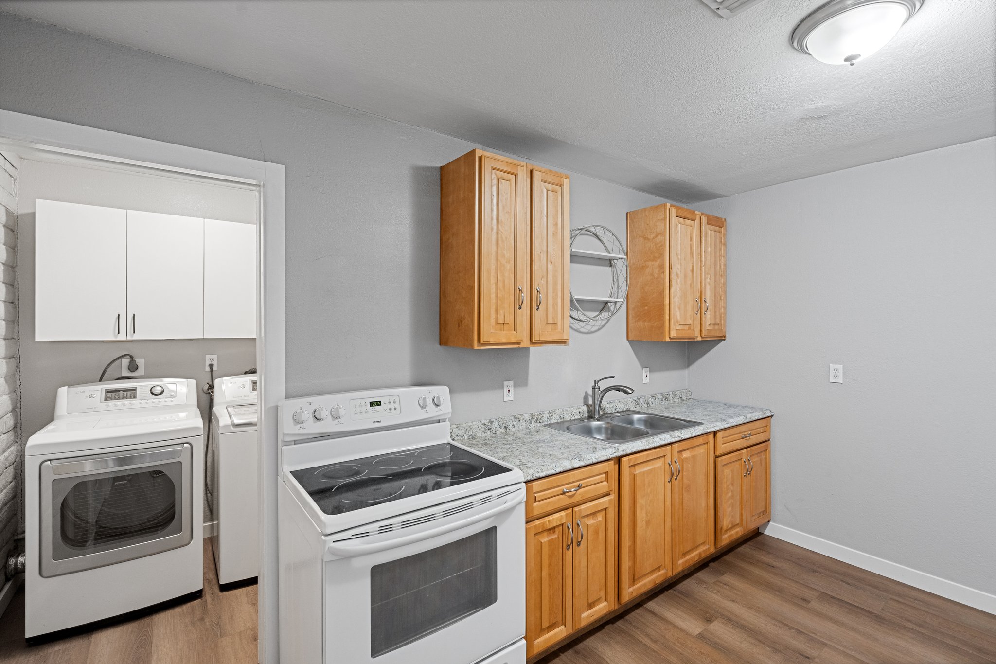 Phoenix Multiplex: 1106 N 25th Pl