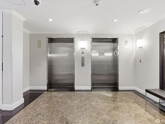 San Francisco Apartment: 140 S Van Ness Ave