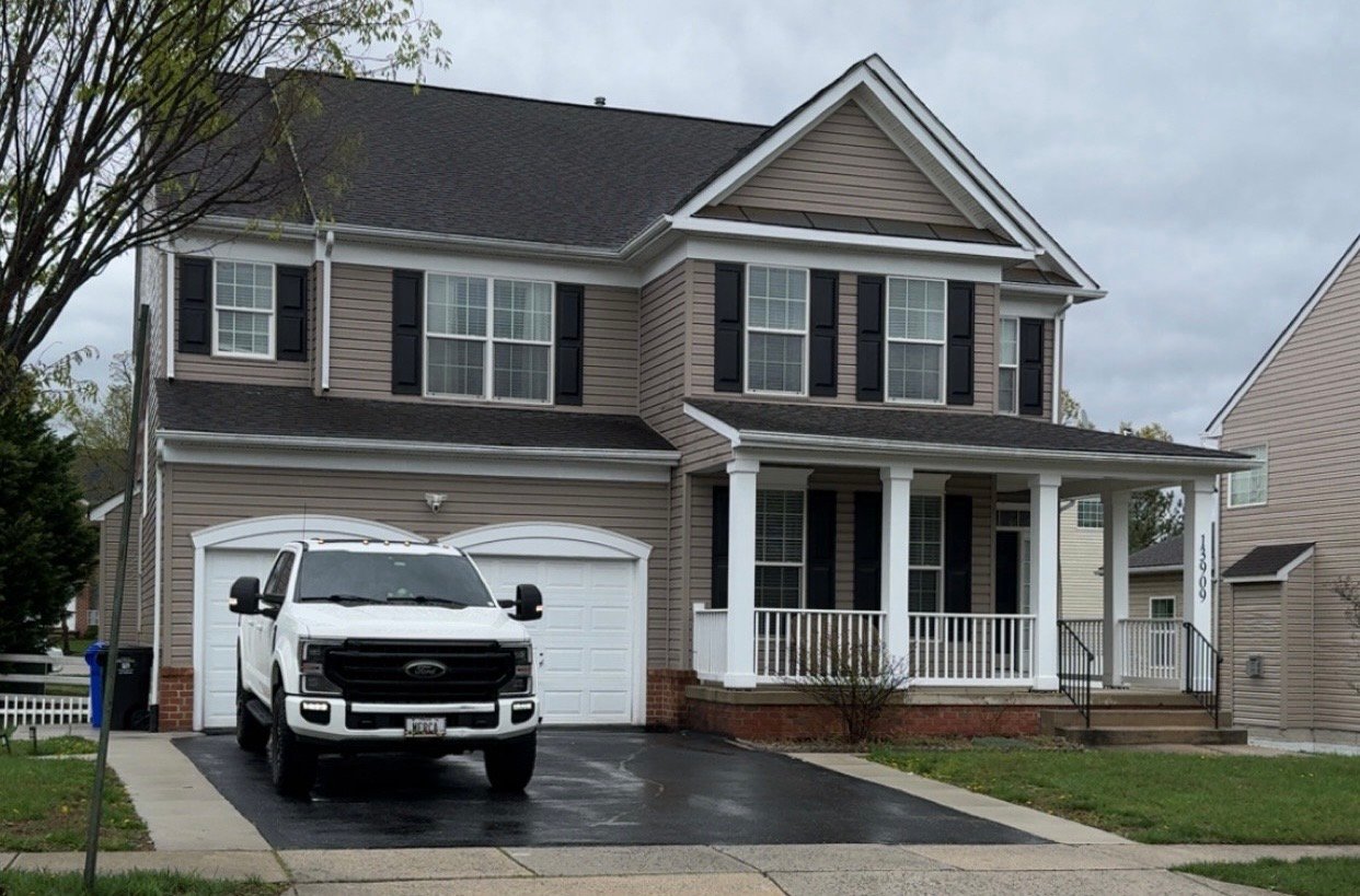 Laurel House: 13909 Clarkwood Ln