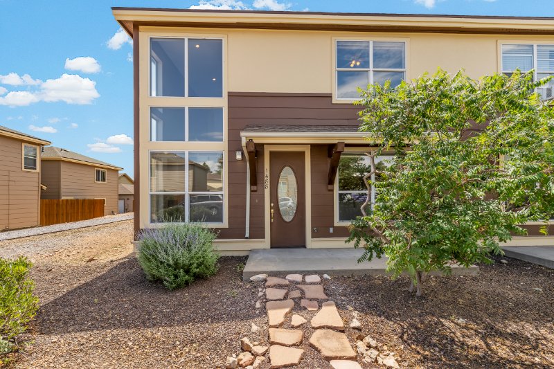 Flagstaff Townhome: 1488 S Noelle Lane