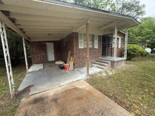 Jacksonville House: 2693 W 25th St Jacksonville, FL 32209