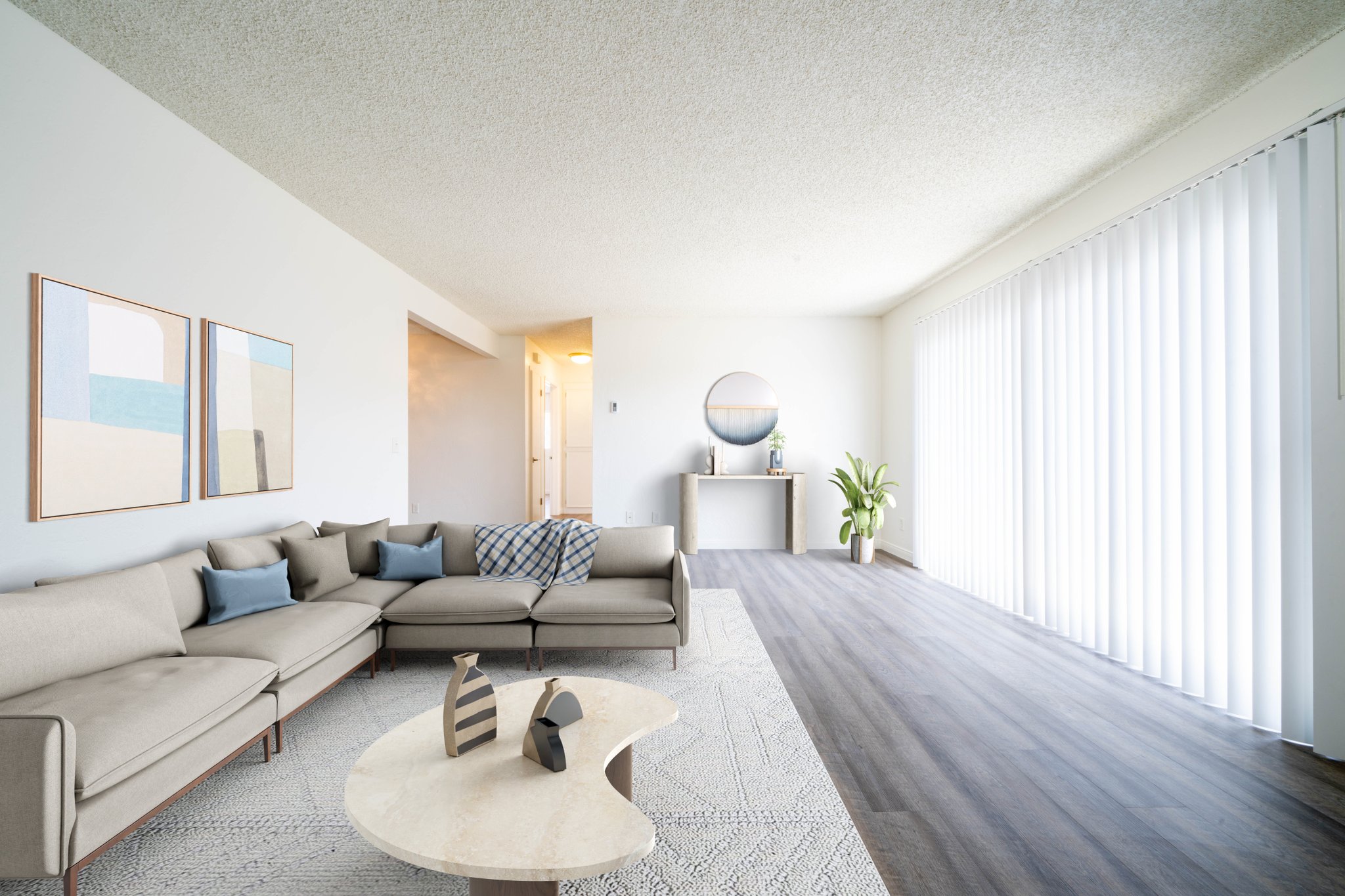 Vista Condo: 800 E Bobier Dr