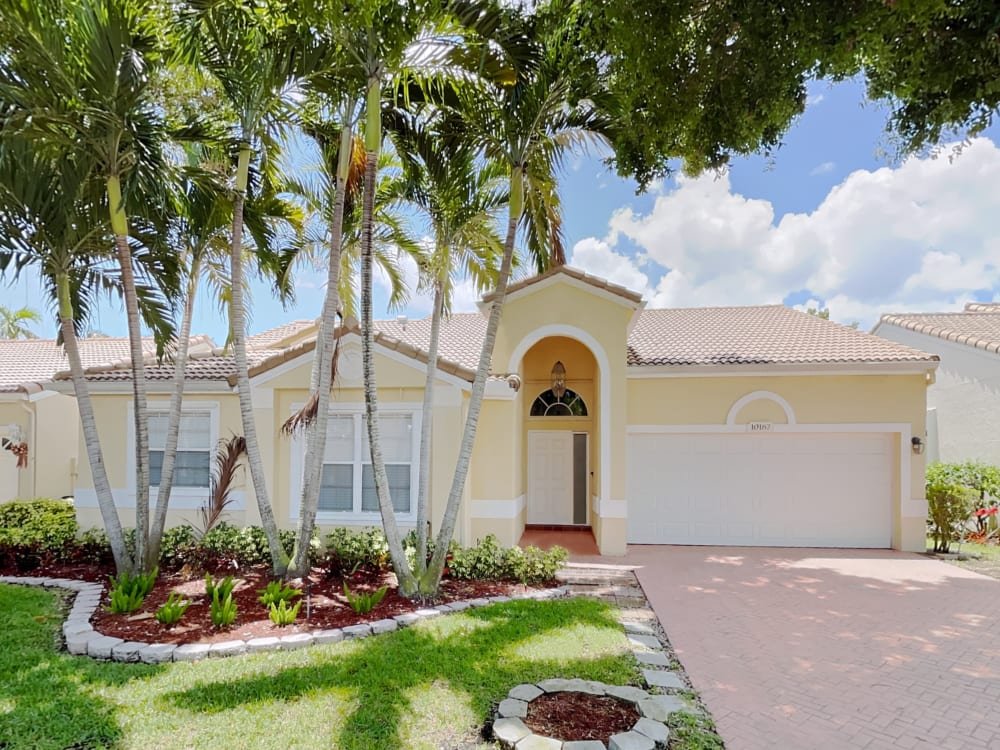 Palm Beach Gardens House: 10162 Aspen Way