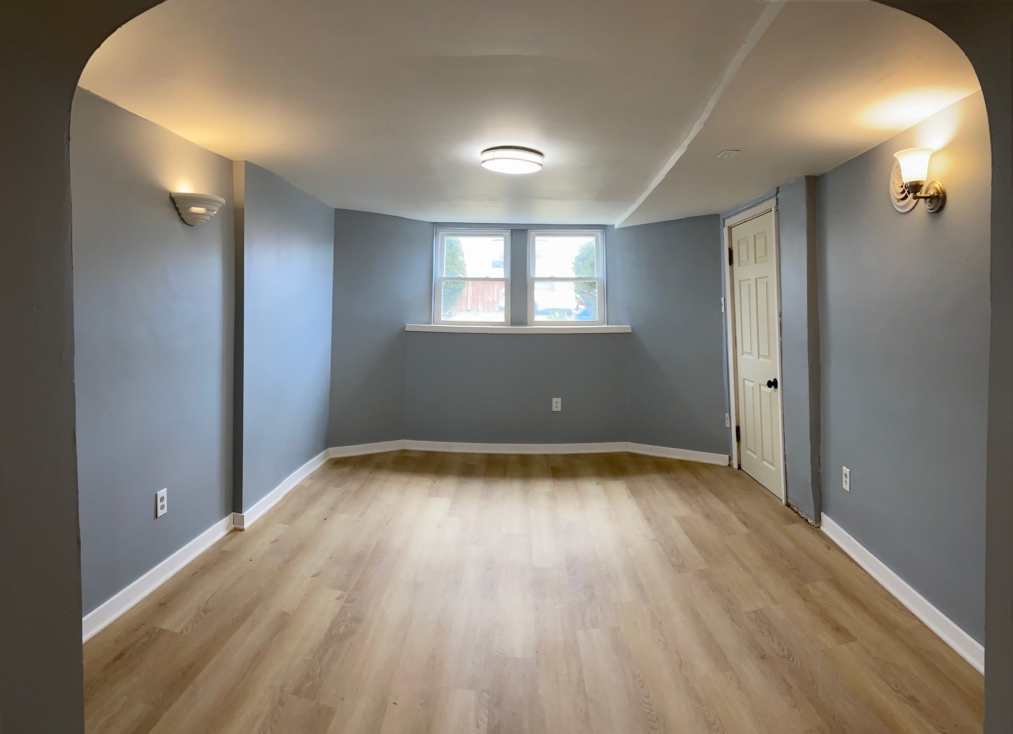 Chicago Apartment: 3755 S Winchester Ave. Garden Unit