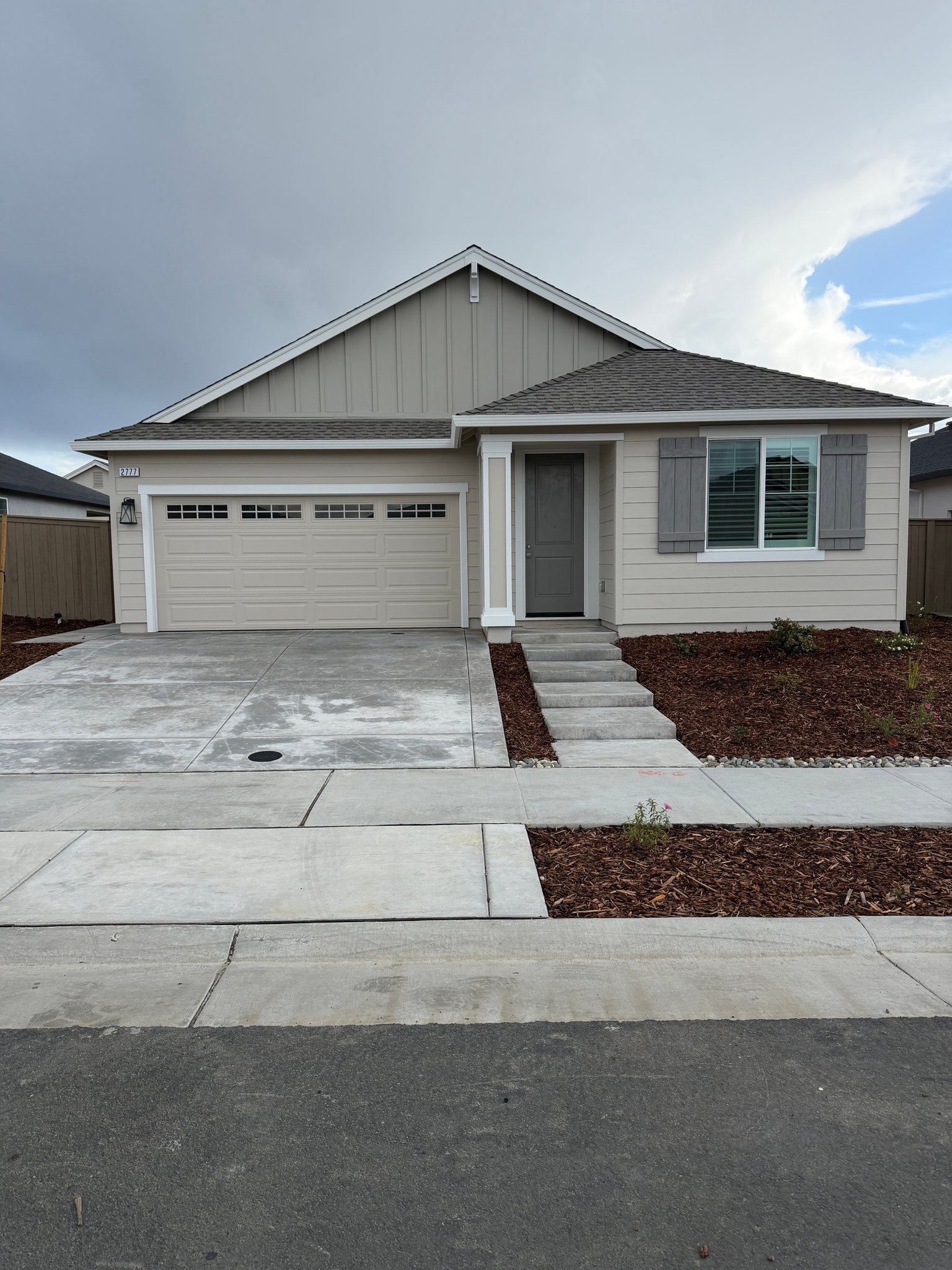 Roseville House: 2777 Compile Way