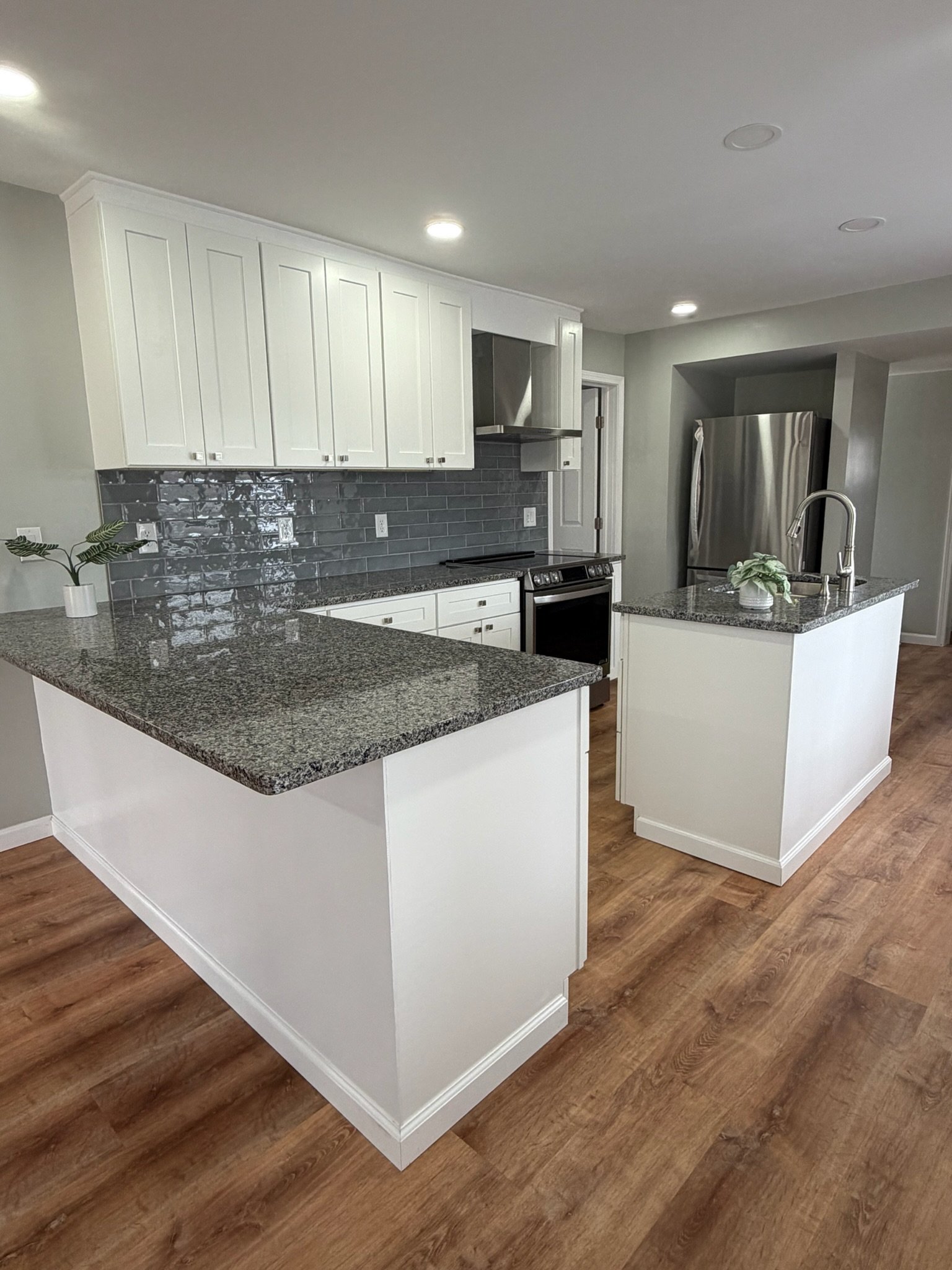 Binghamton House: 28 Quinn Rd