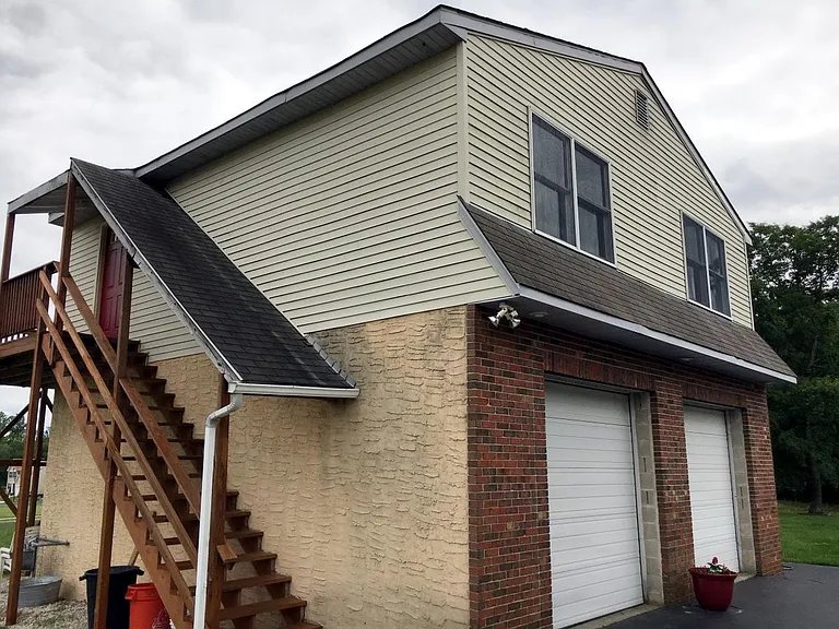 Vineland Multiplex: 385 New Magnolia Rd