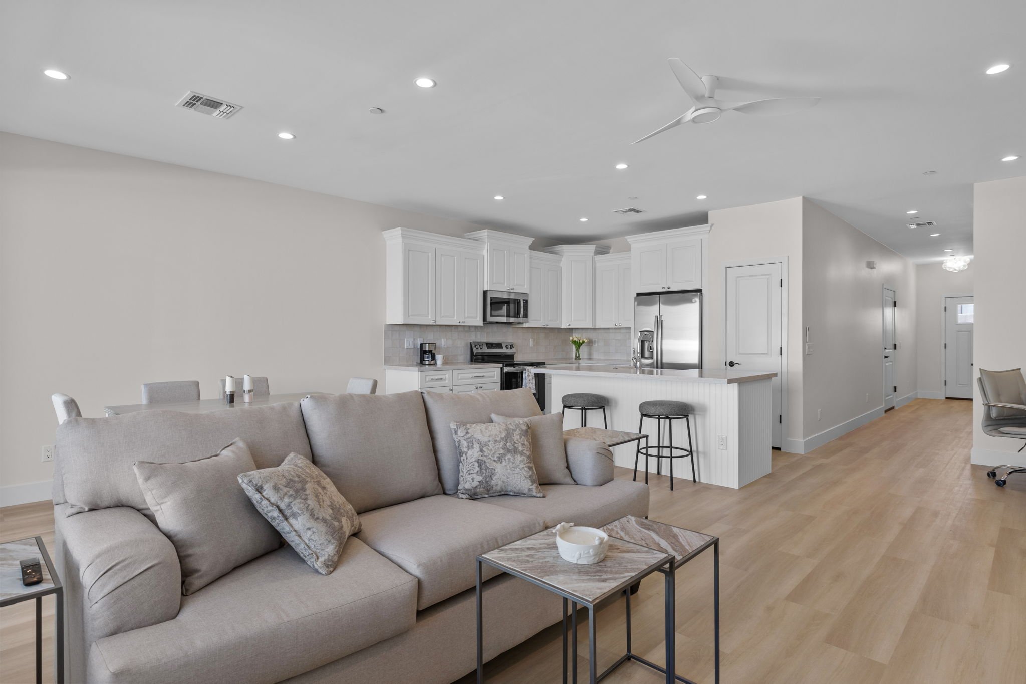 Fountain Hills Townhome: 16714 E Almont Dr