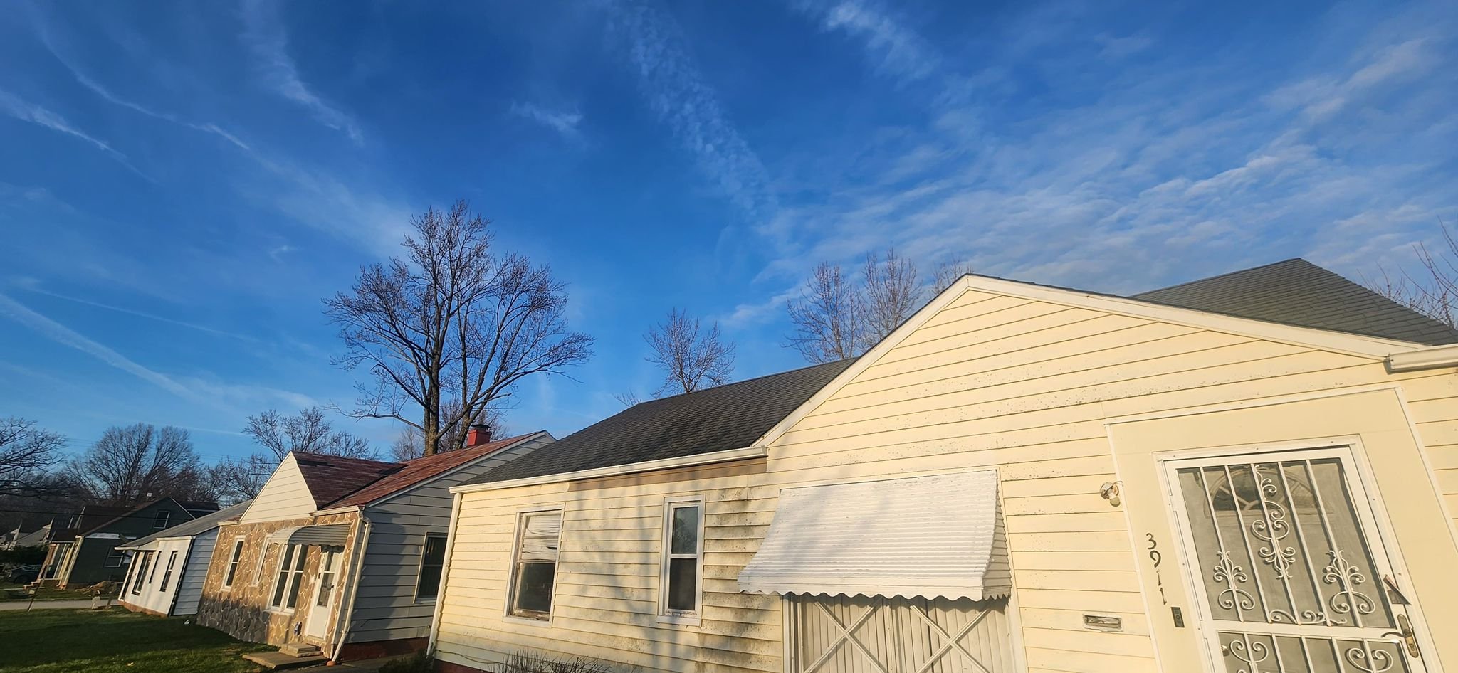 Cleveland House: 3911 E 189th St