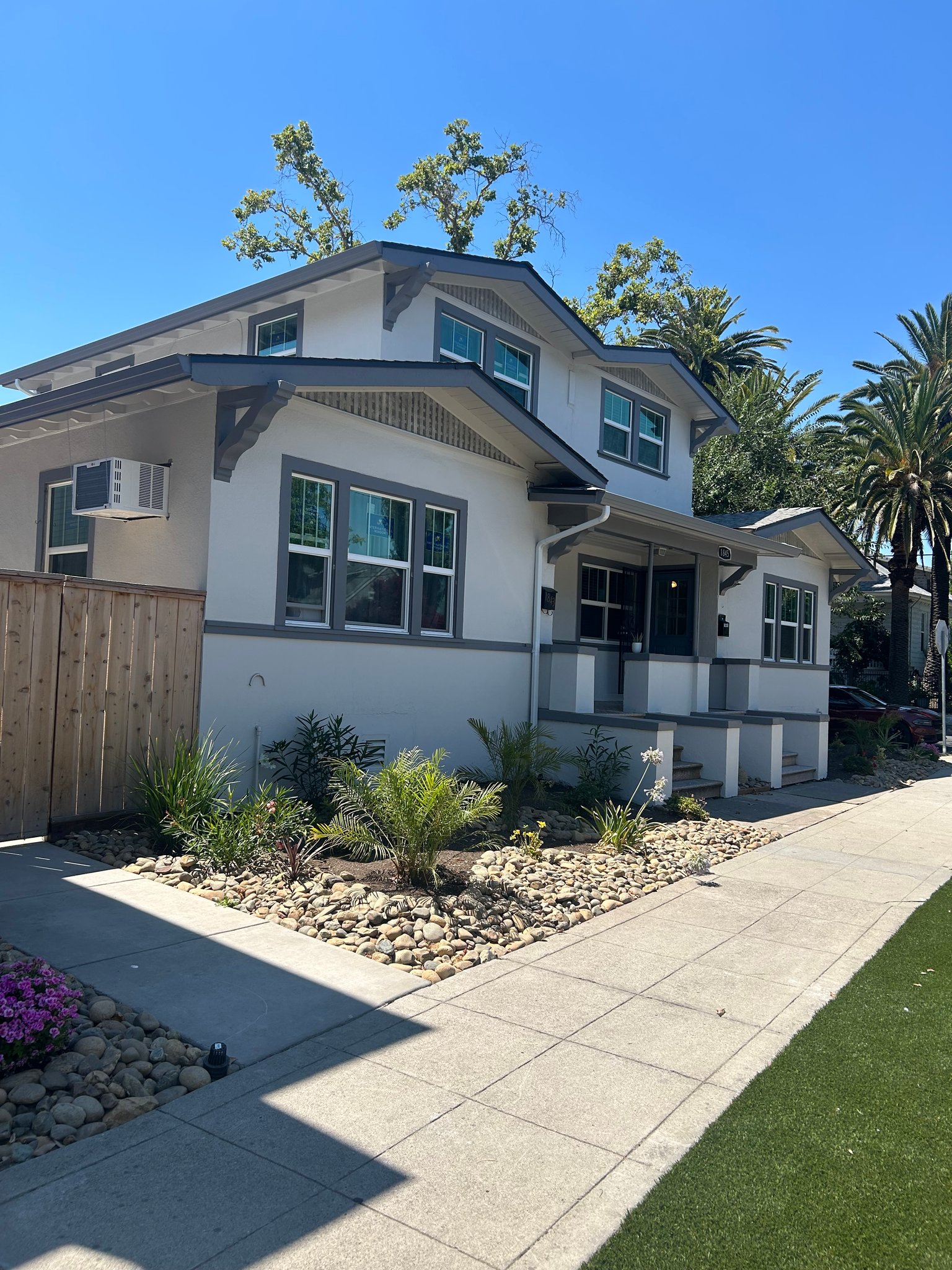 Stockton Townhome: 1845 N Center St