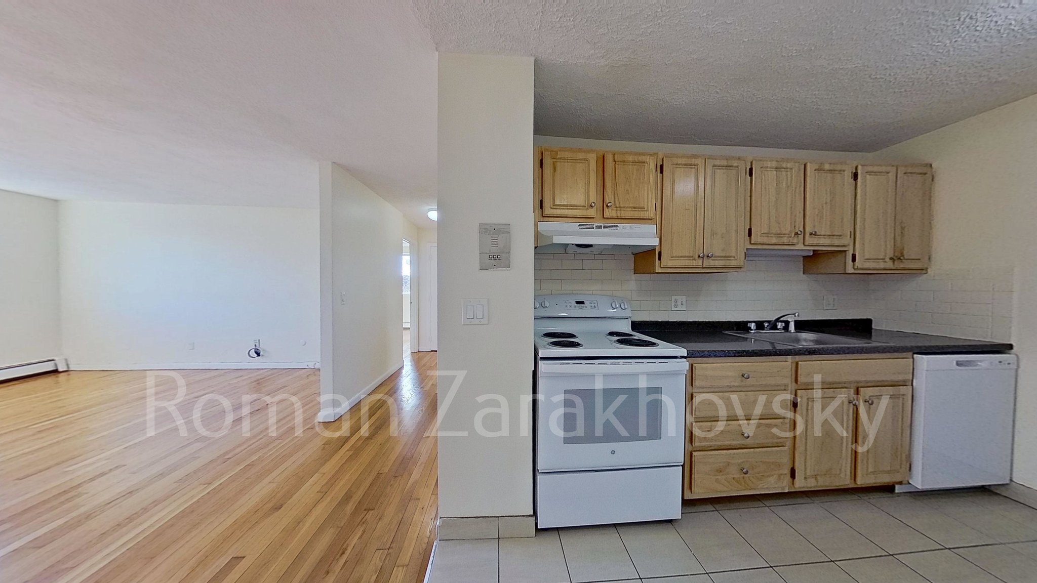 Allston Apartment: 88 Gardner St