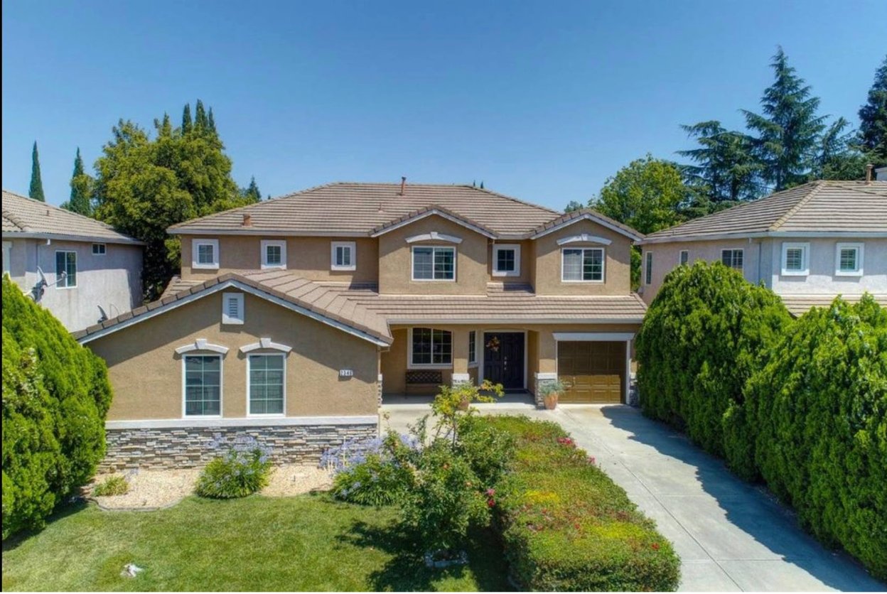 Sacramento House: 2348 Marina Glen Way