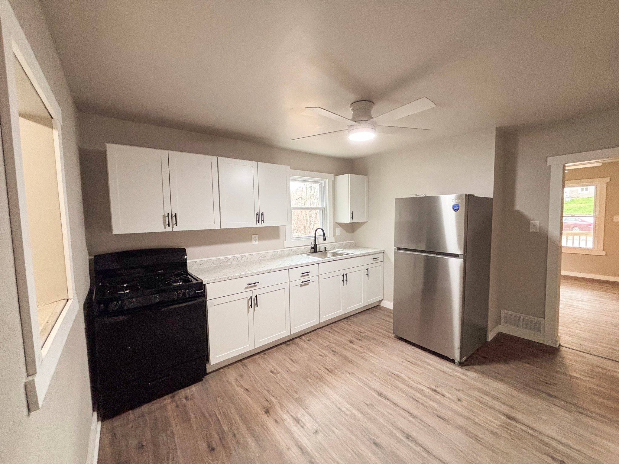 LEECHBURG Multiplex: 489 Evergreen Road