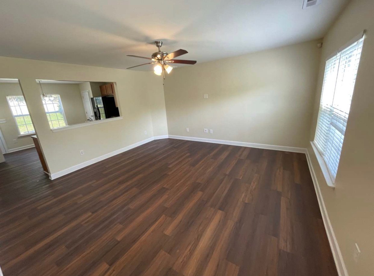 Concord House: 974 Ramsgate dr sw