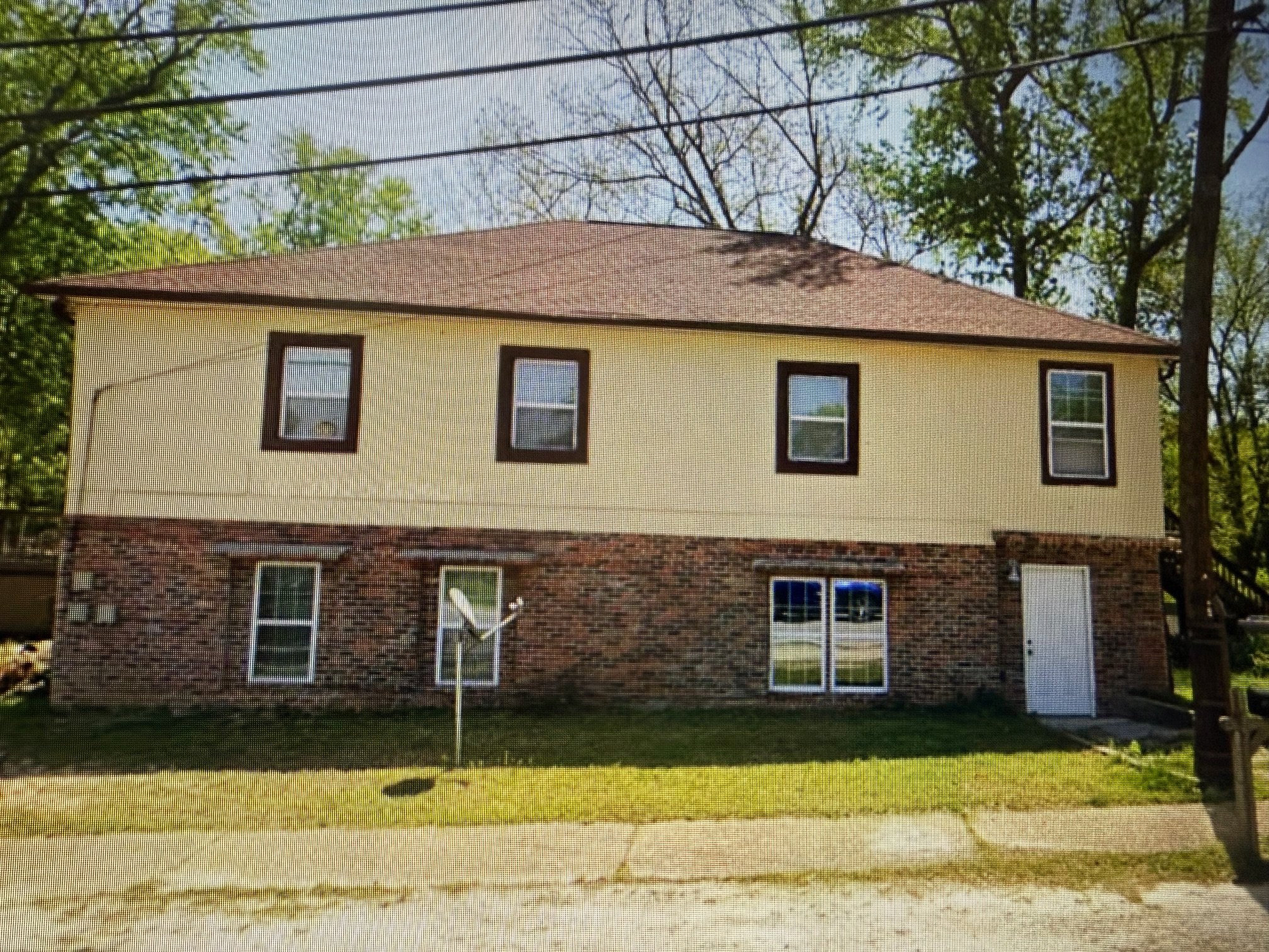 Union City House: 6340 Westbrook Ave