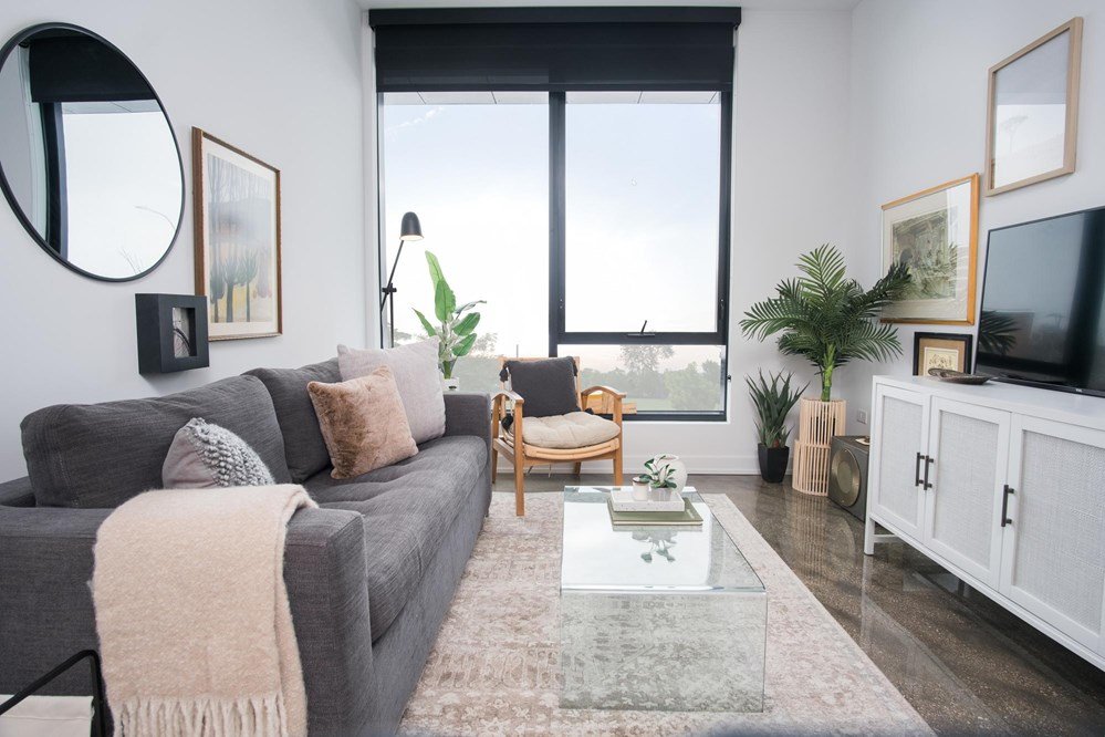 Chicago Condo: 1487 S Blue Island Ave