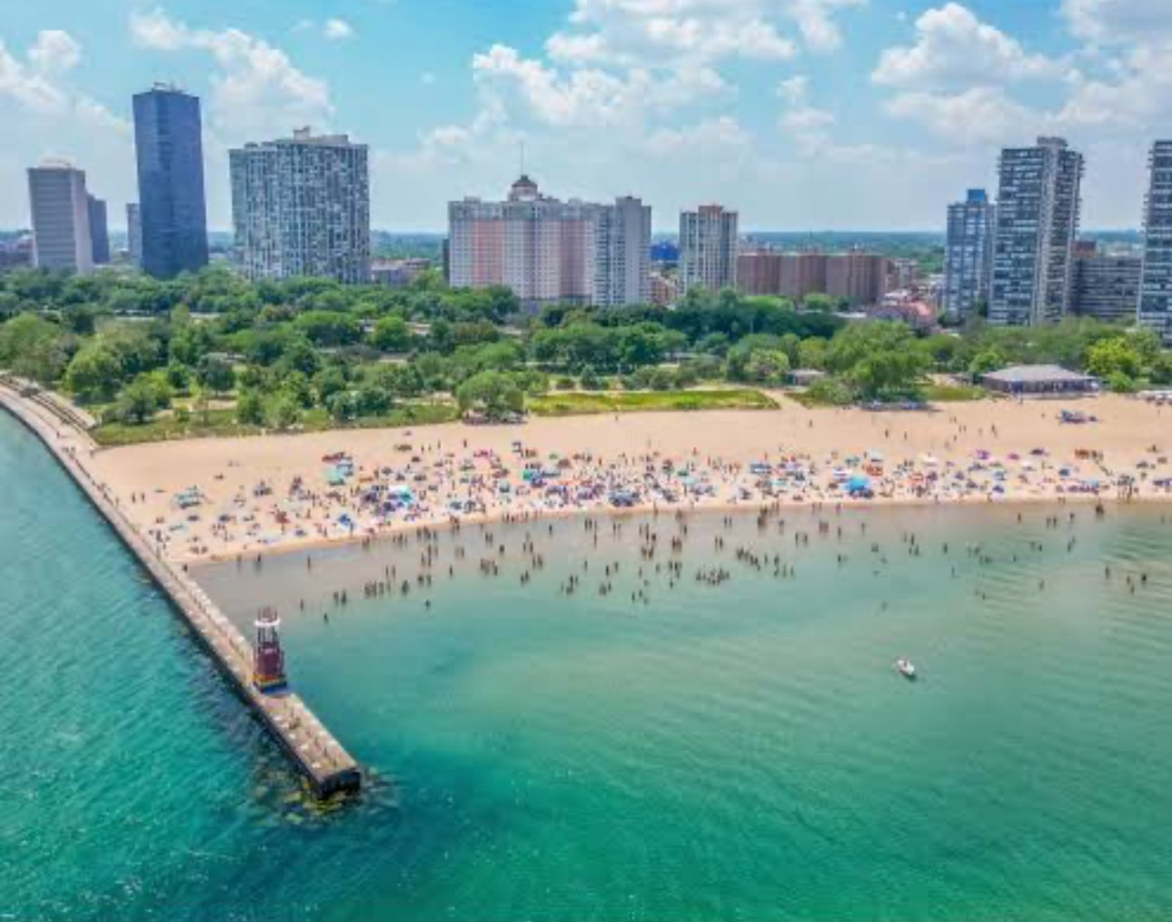 Chicago Apartment: 5746 N sheridan rd