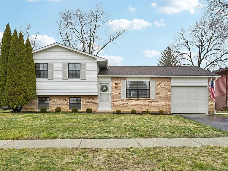 Grove City House: 2108 Willow Run Road
