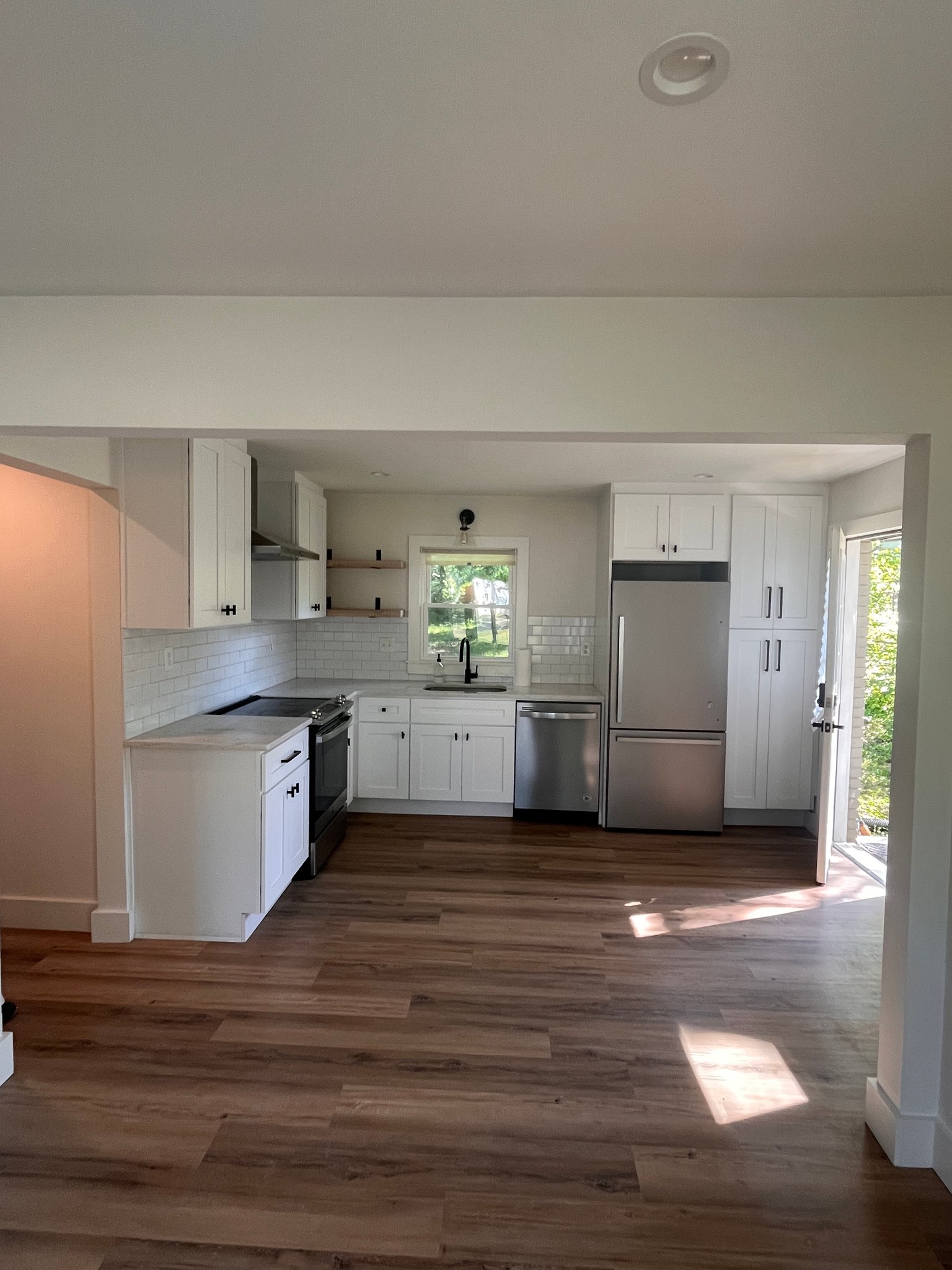 Forest Park House: 1117 Delores Way