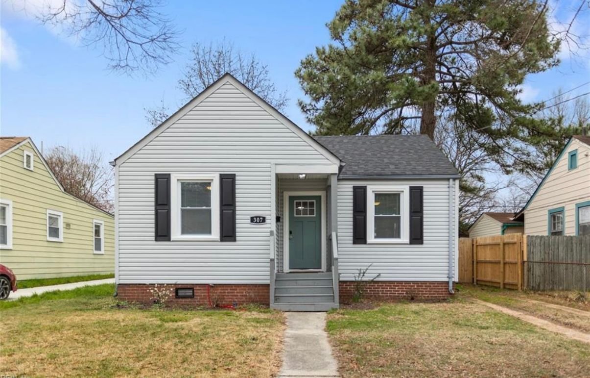 Norfolk House: 307 Beechwood Ave