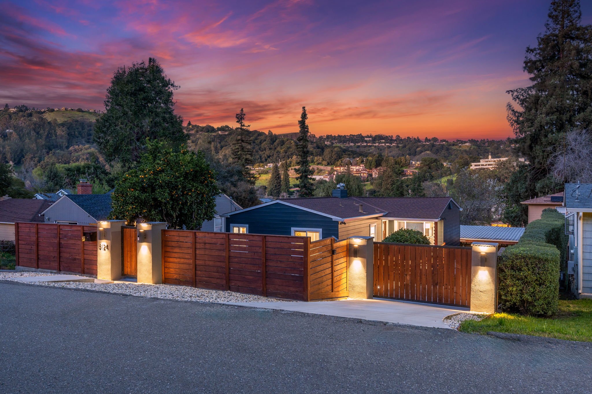 Oakland Other: 8124 Greenly Dr