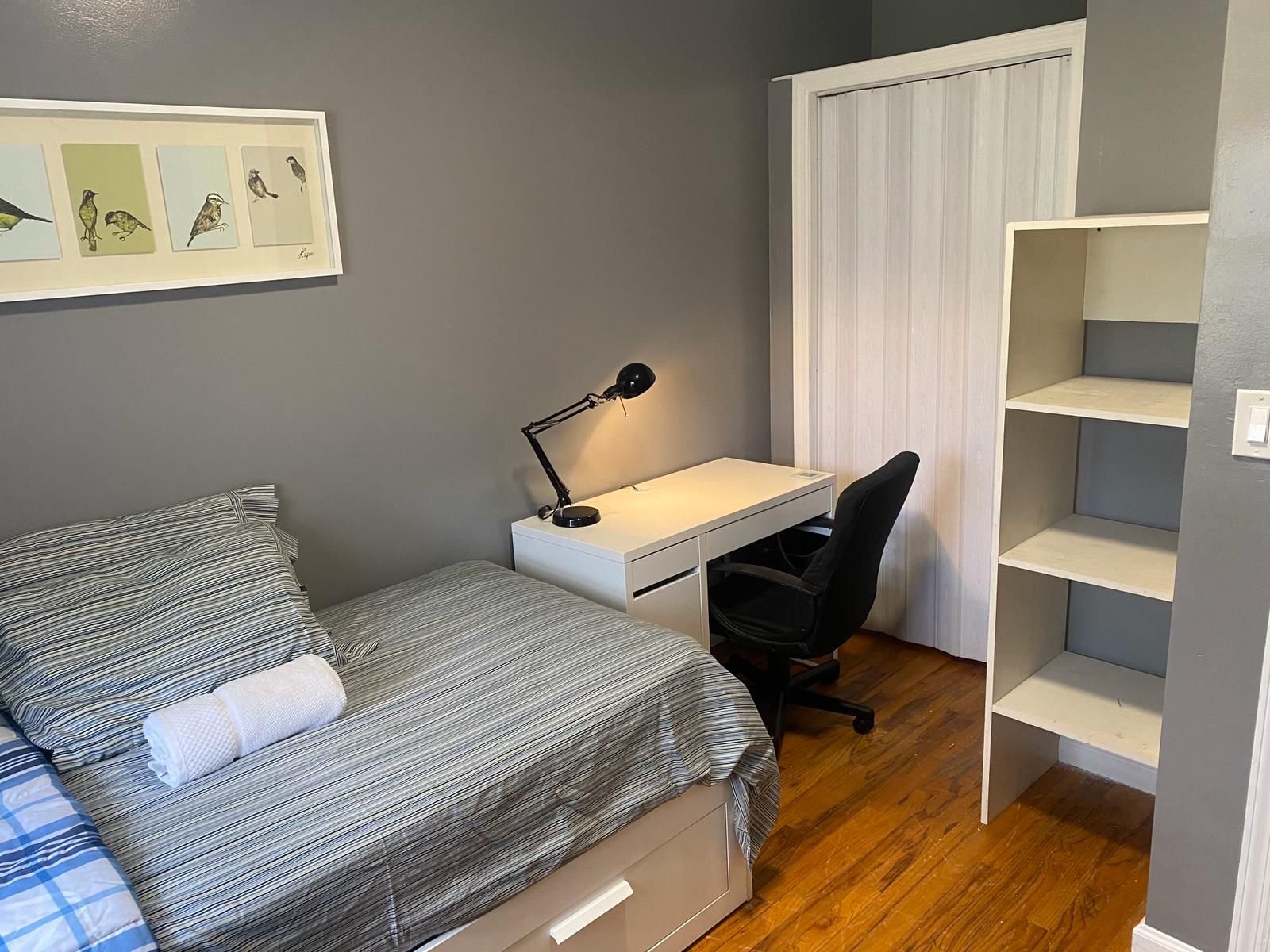 Bronx Townhome: 315 Mt. Eden pkwy