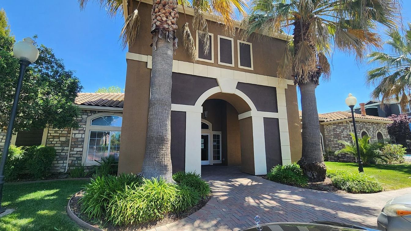 Antelope Condo: 8434 Walerga Rd