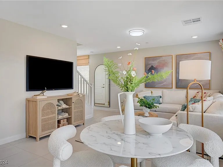 Henderson Townhome: 909 Cadence View Way