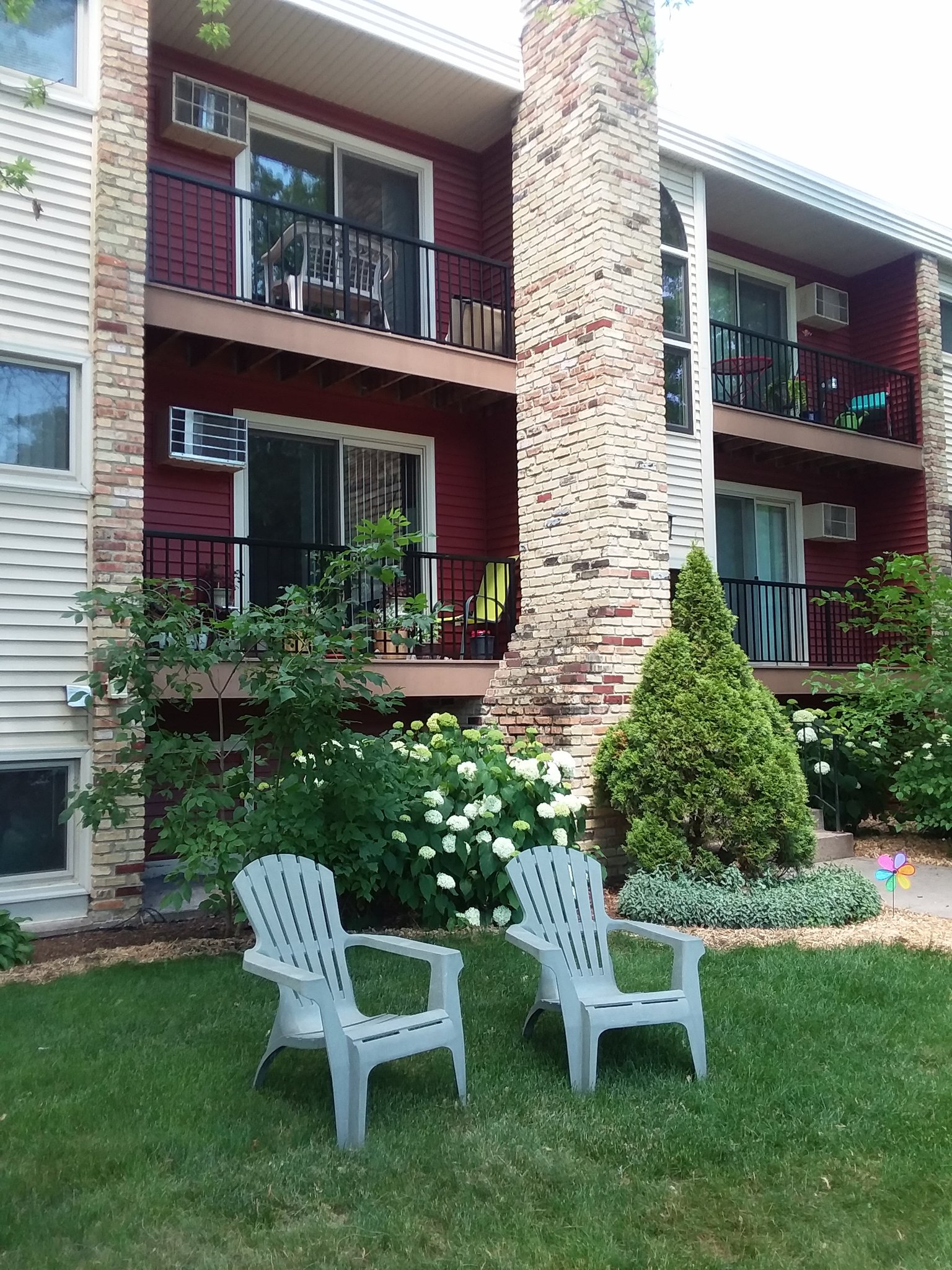 Crystal Apartment: 3246 Douglas Drive N.