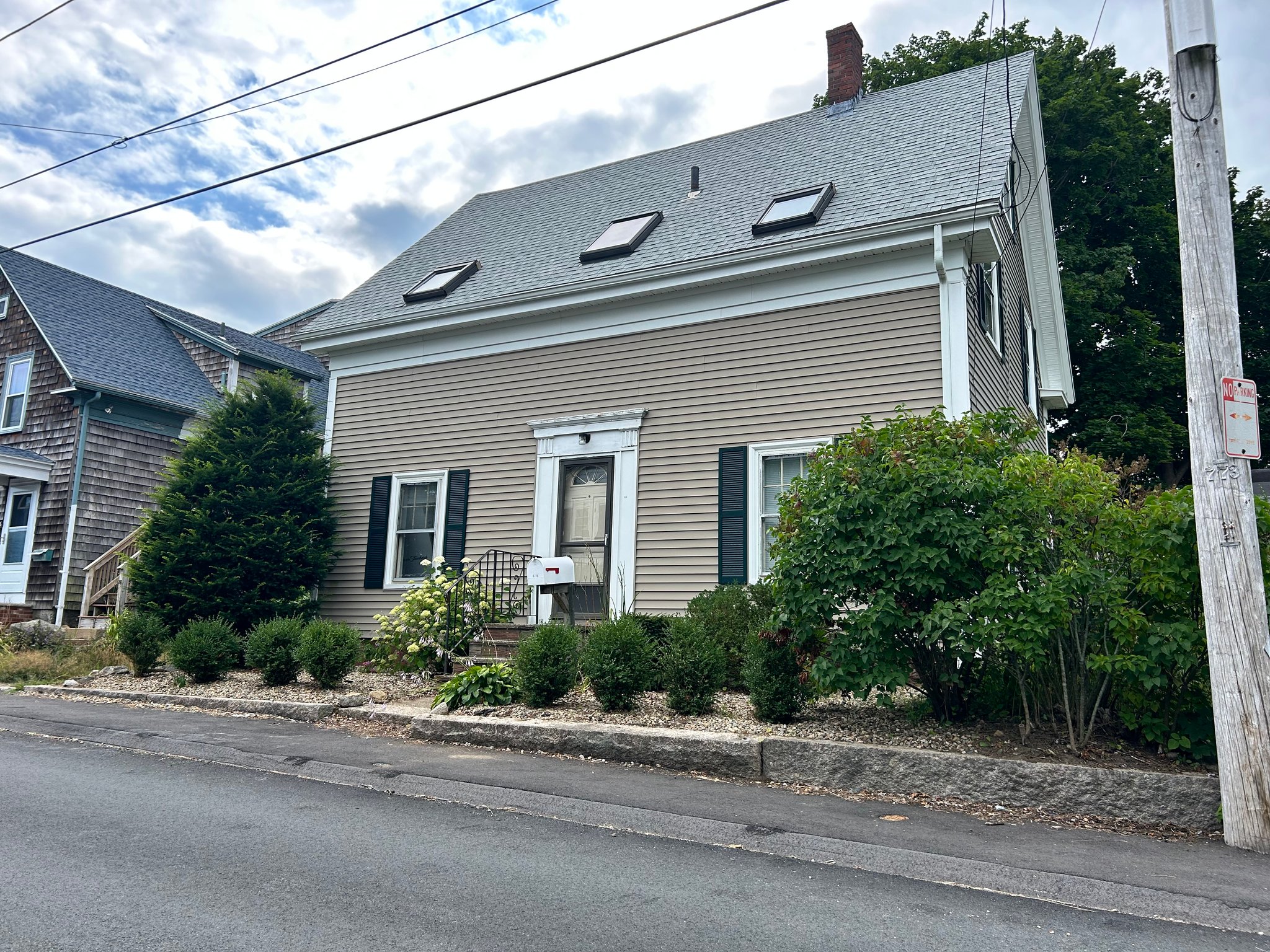 Gloucester House: 68 Perkins Street