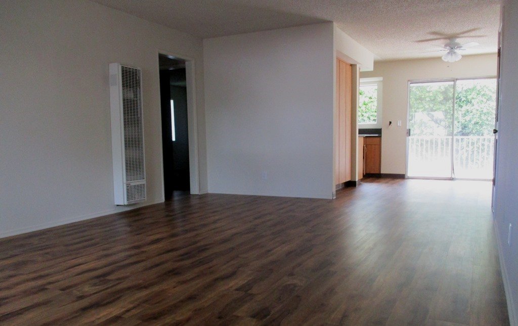 Covina Apartment: 417 E Badillo Street
